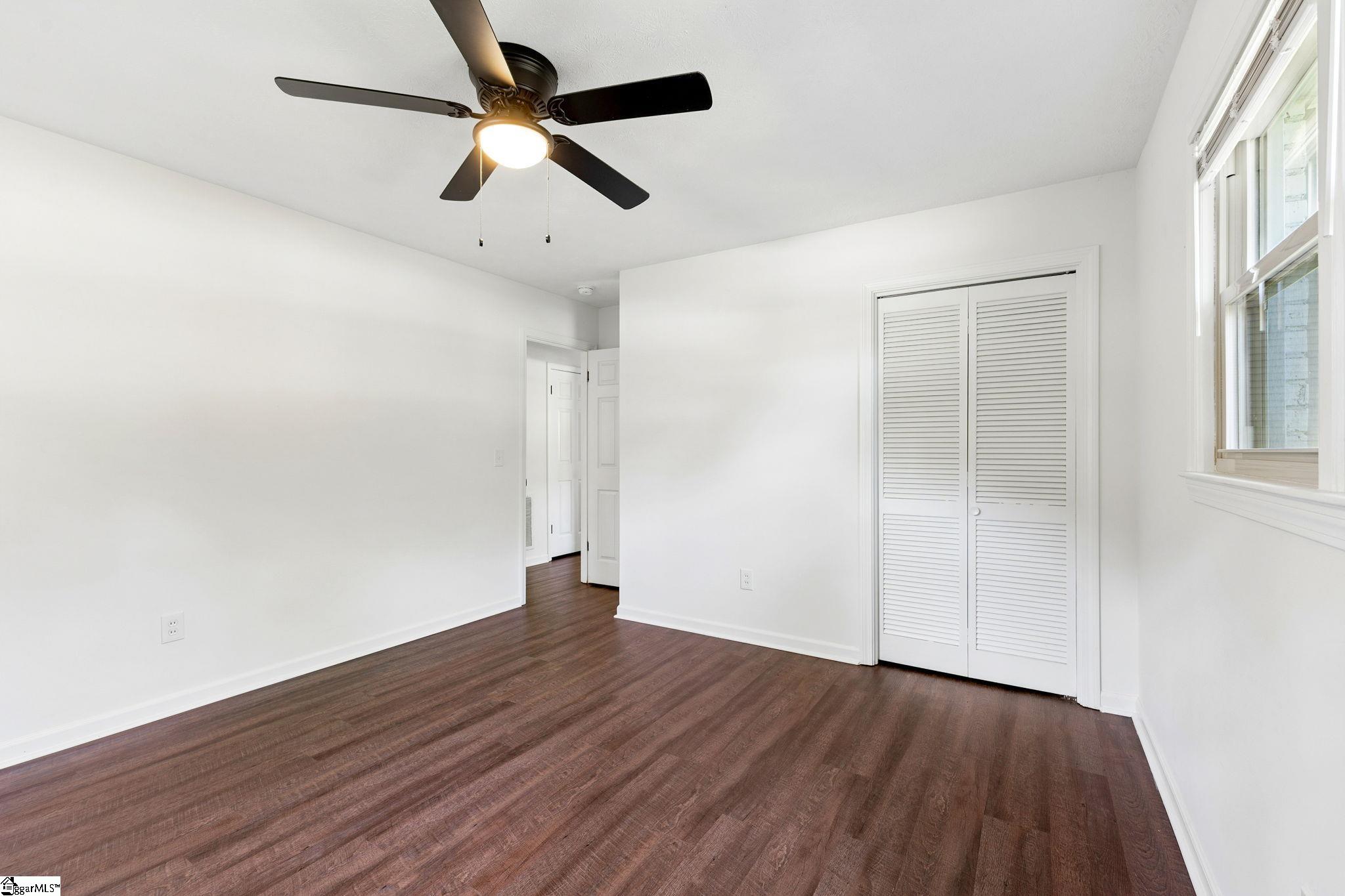 200 Lanewood Drive