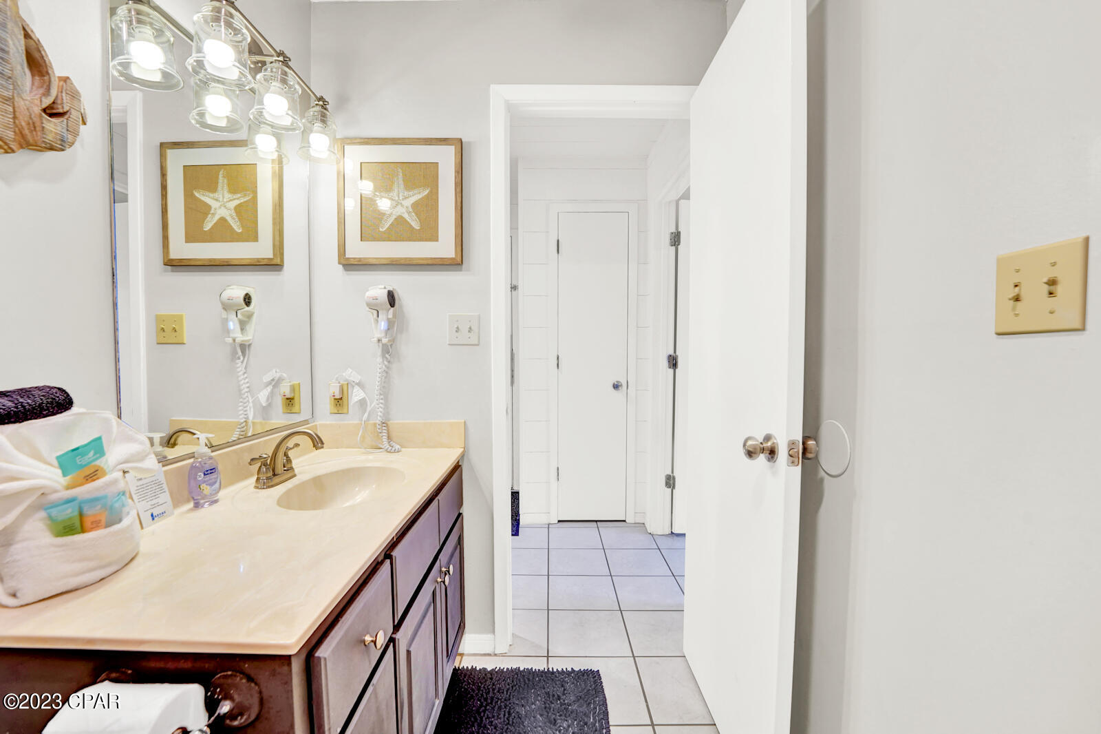 520 N Richard Jackson Boulevard Unit: 1915