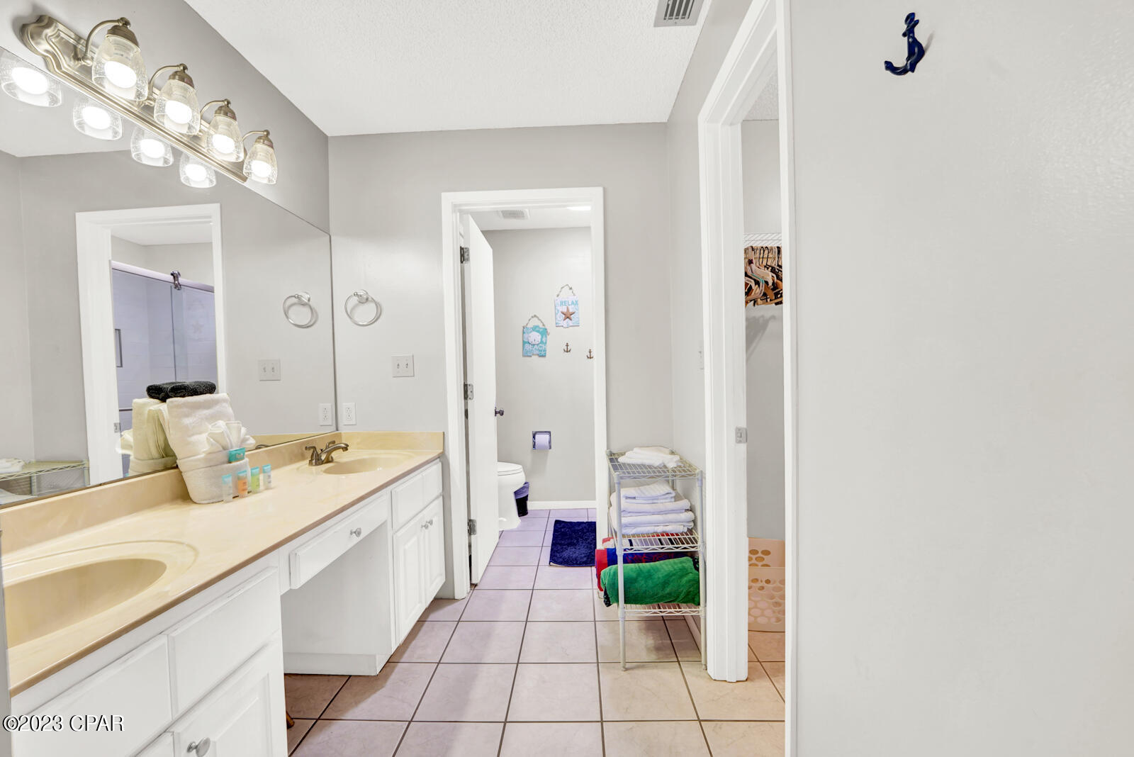 520 N Richard Jackson Boulevard Unit: 1915