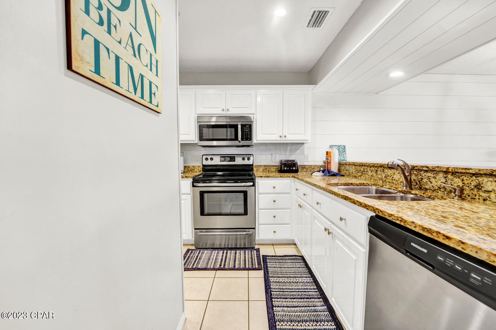 520 N Richard Jackson Boulevard Unit: 1915