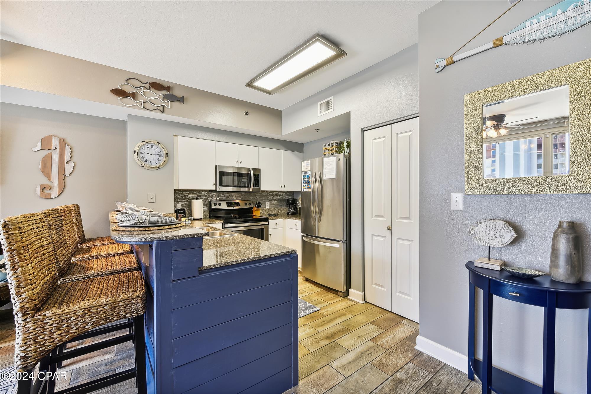 9900 S Thomas Drive Unit: 1708