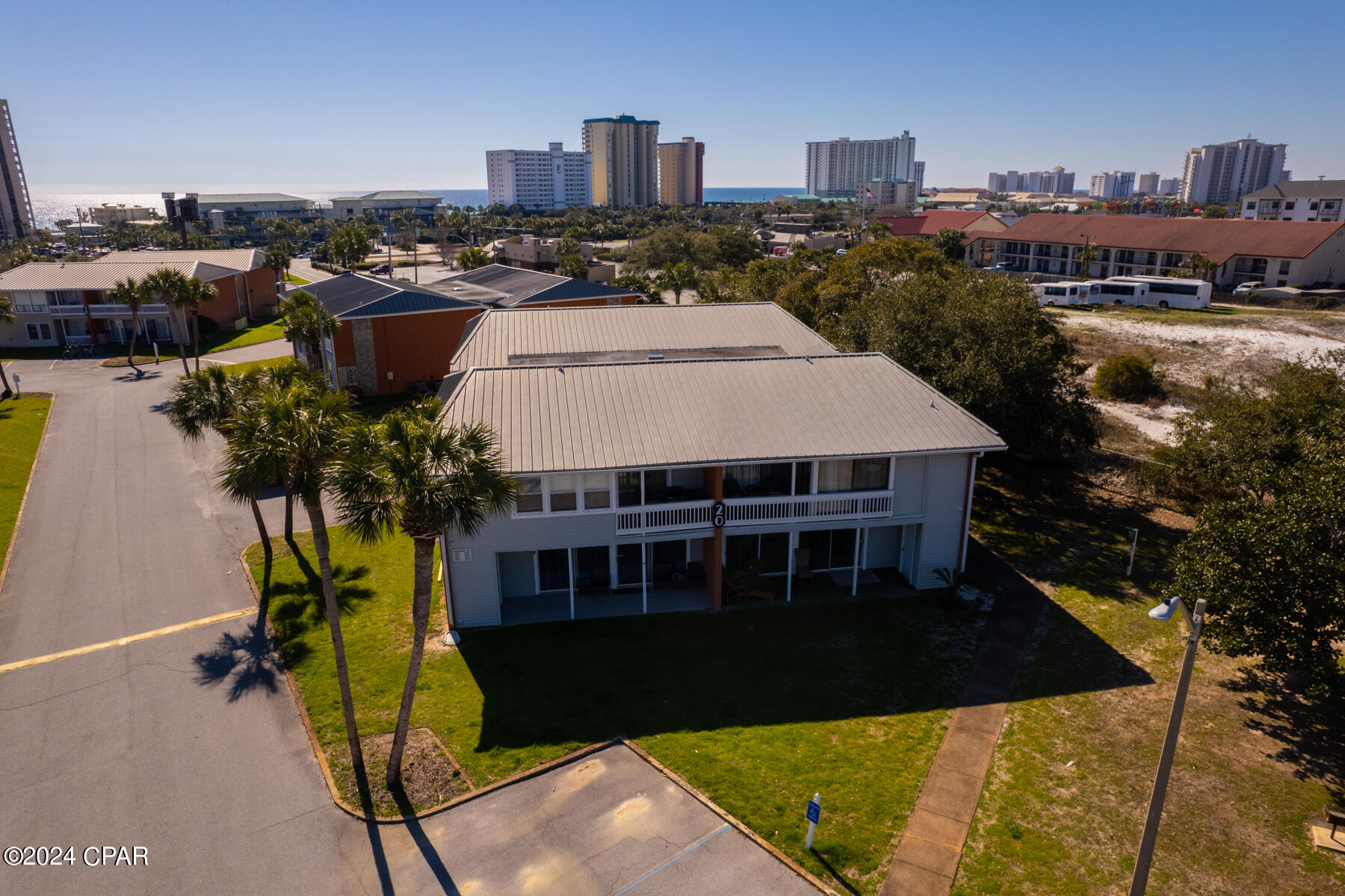 4000 Gulf Terrace Drive Unit: 2008