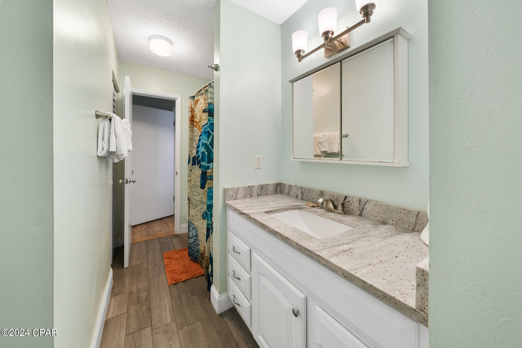 4000 Gulf Terrace Drive Unit: 2008