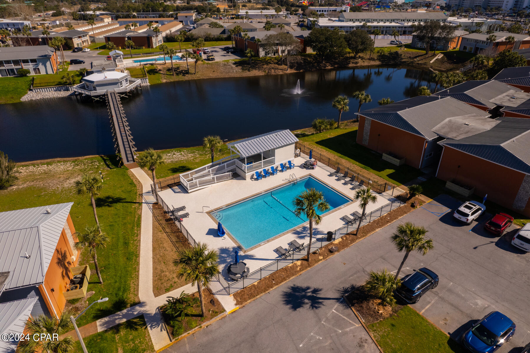 4000 Gulf Terrace Drive Unit: 2008