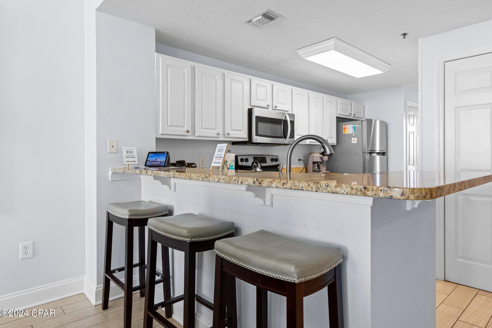 13661 Drive 402