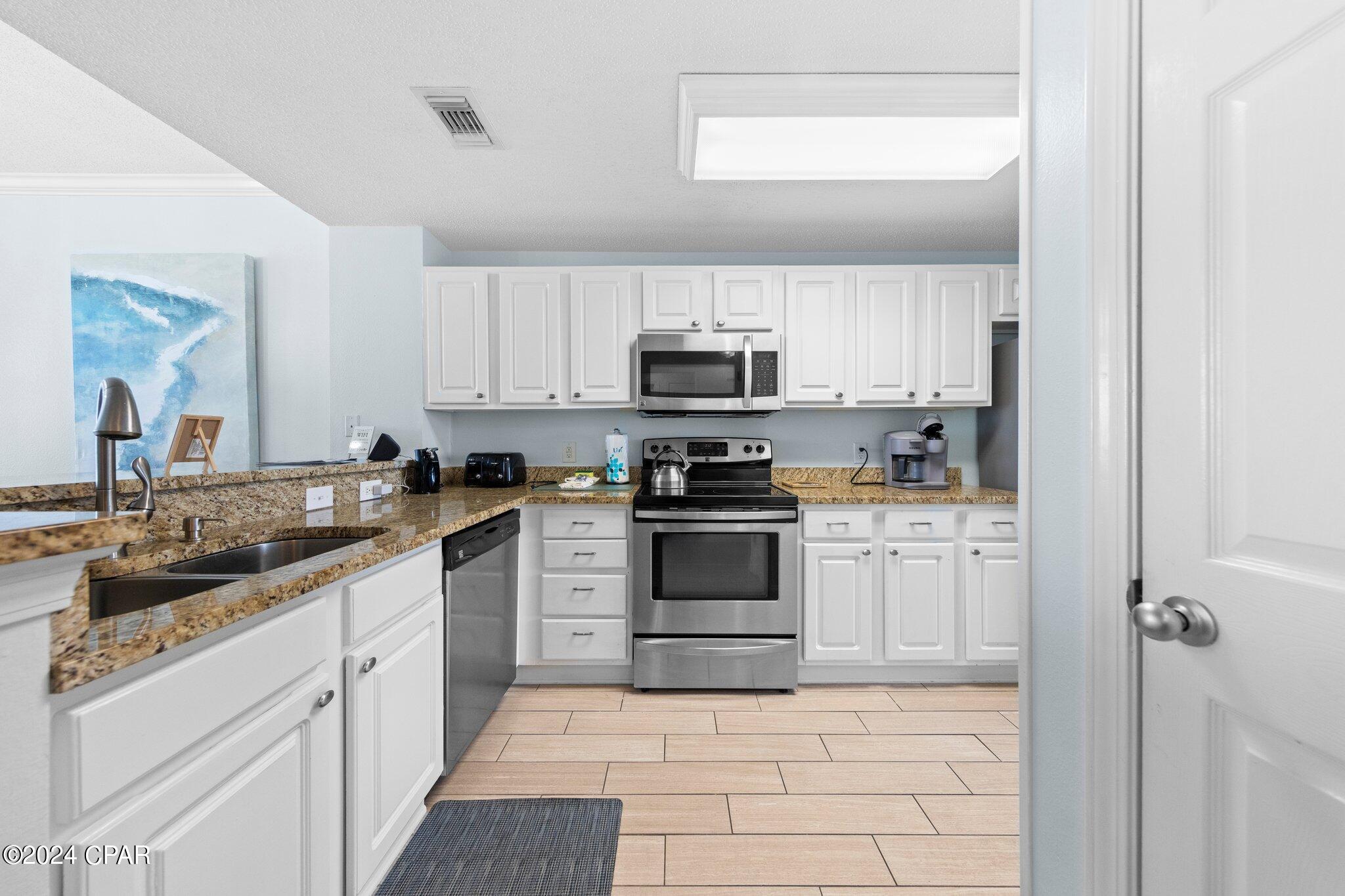 13661 Drive 402