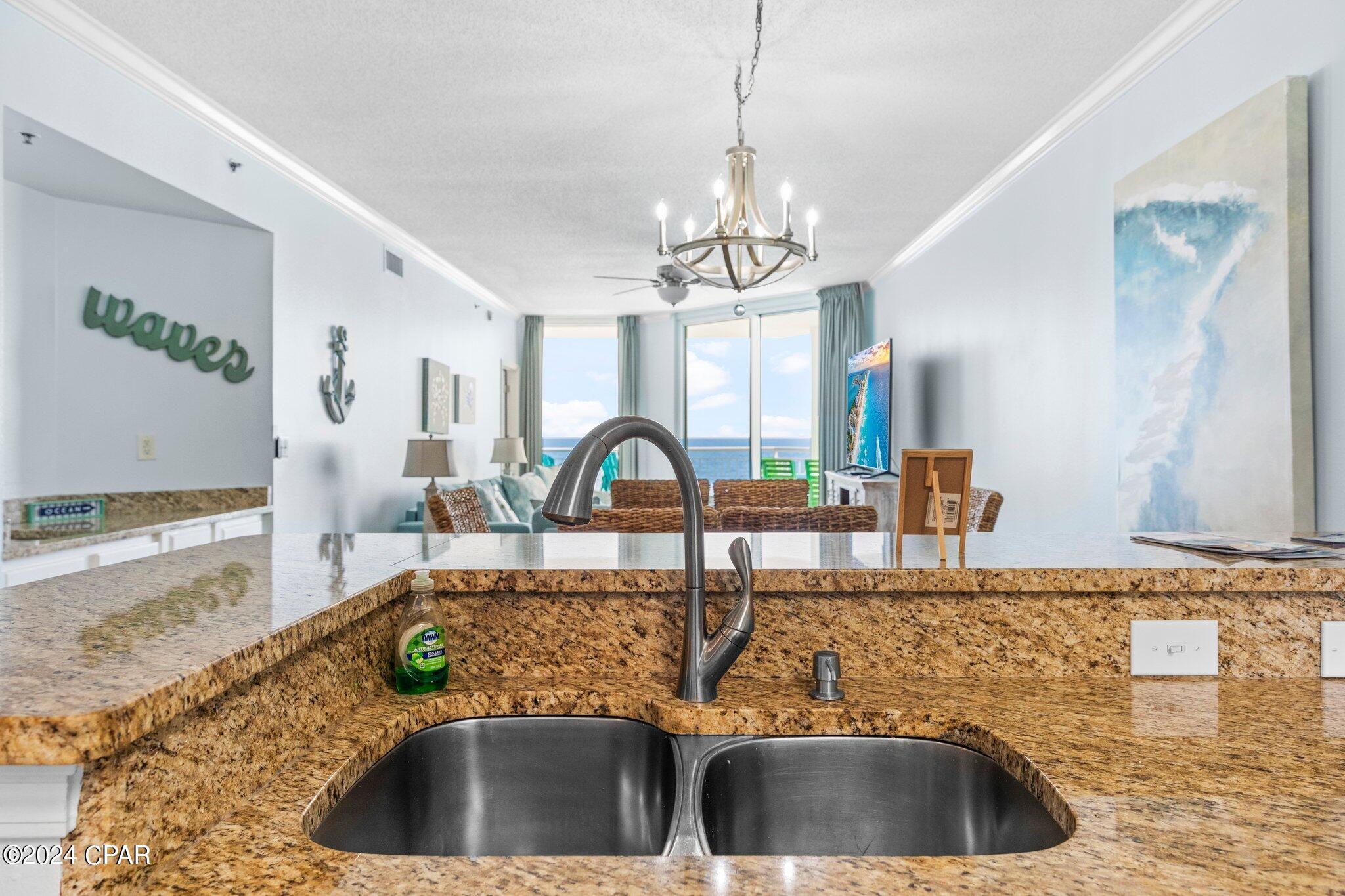 13661 Drive 402