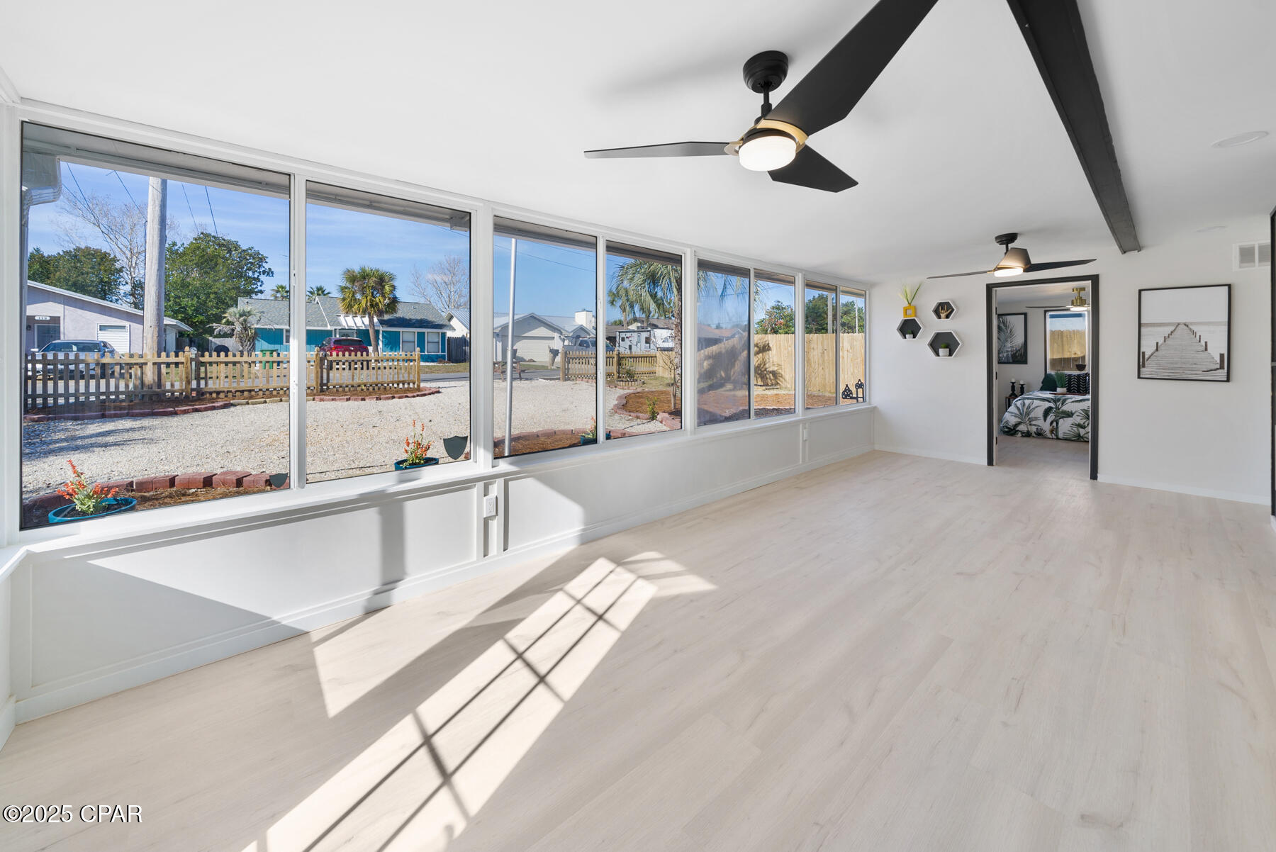 121 E Sonata Circle