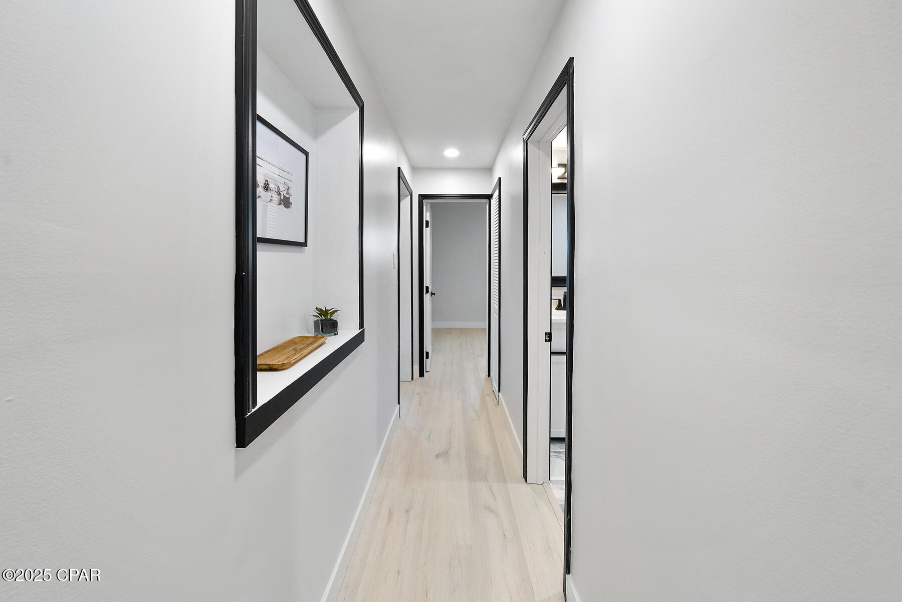121 E Sonata Circle