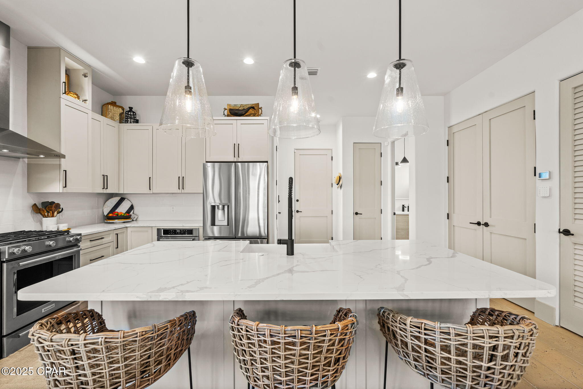 8599 N Lagoon Drive