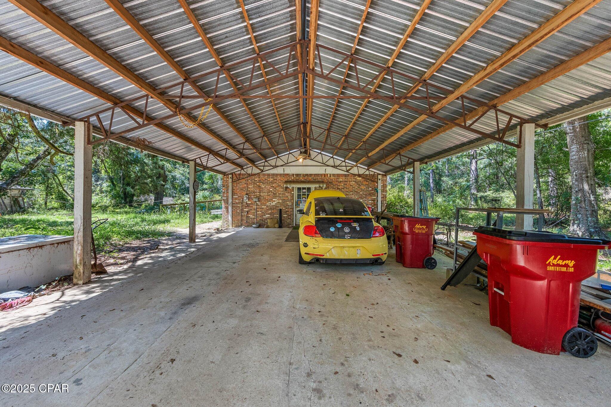7485 Munson Highway