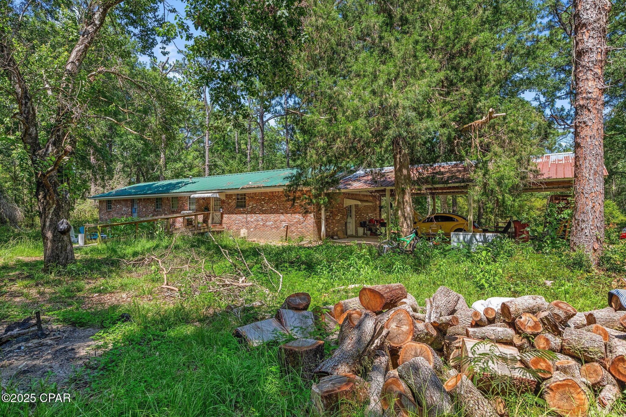 7485 Munson Highway