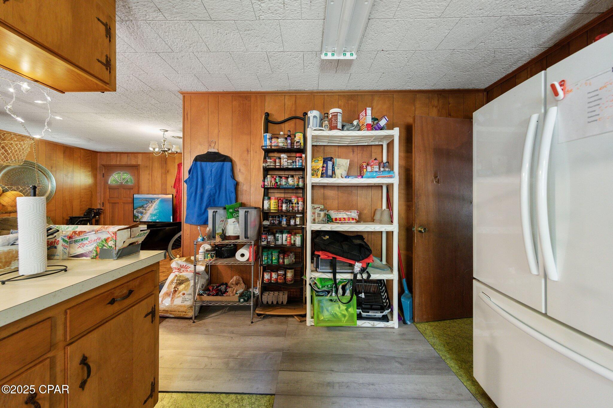 7485 Munson Highway