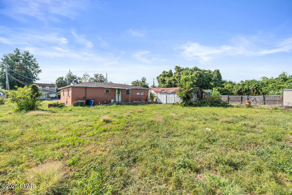 1208 Louisiana Avenue