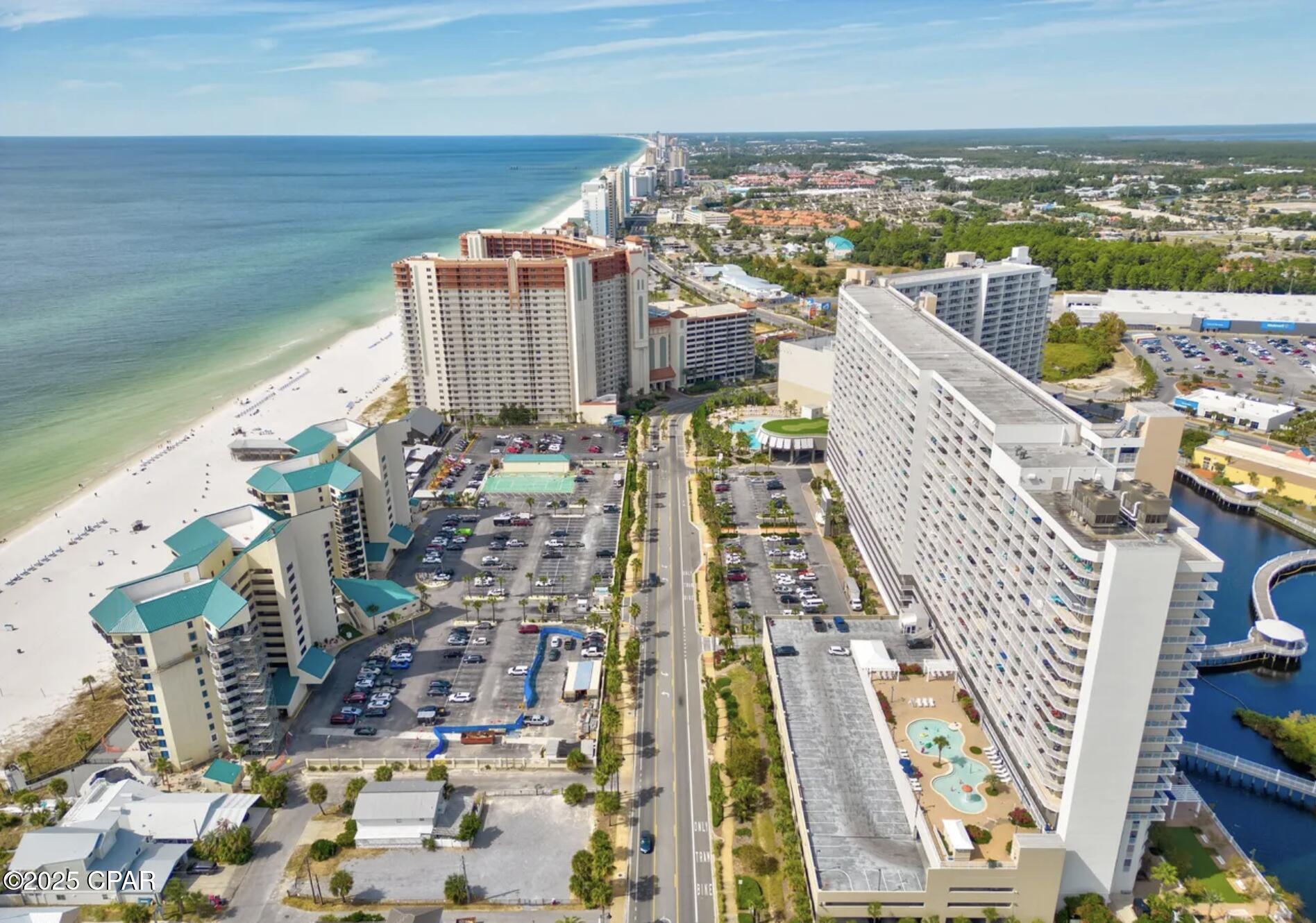 9860 S Thomas Drive, 2116