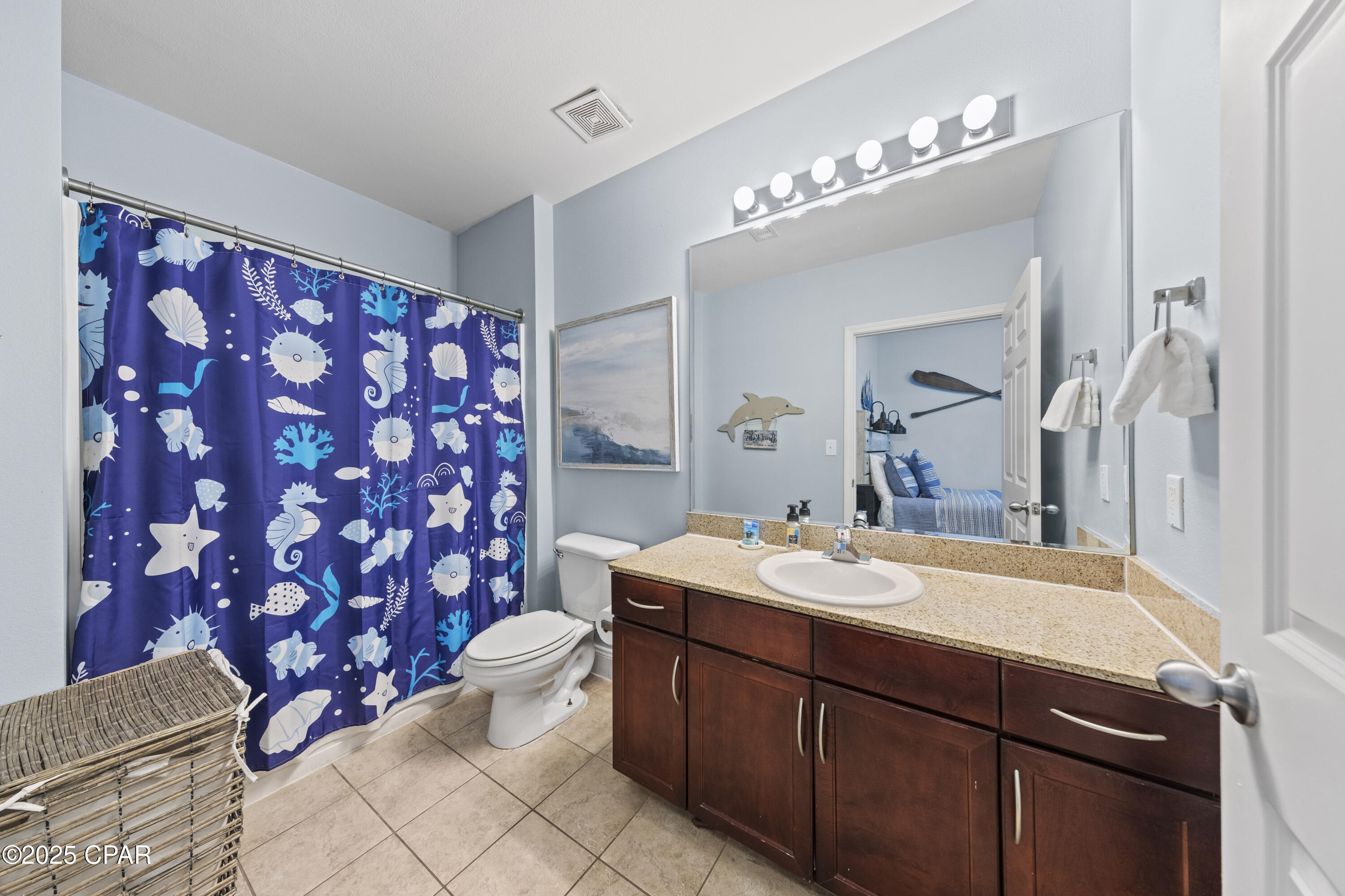 9860 S Thomas Drive, 2116