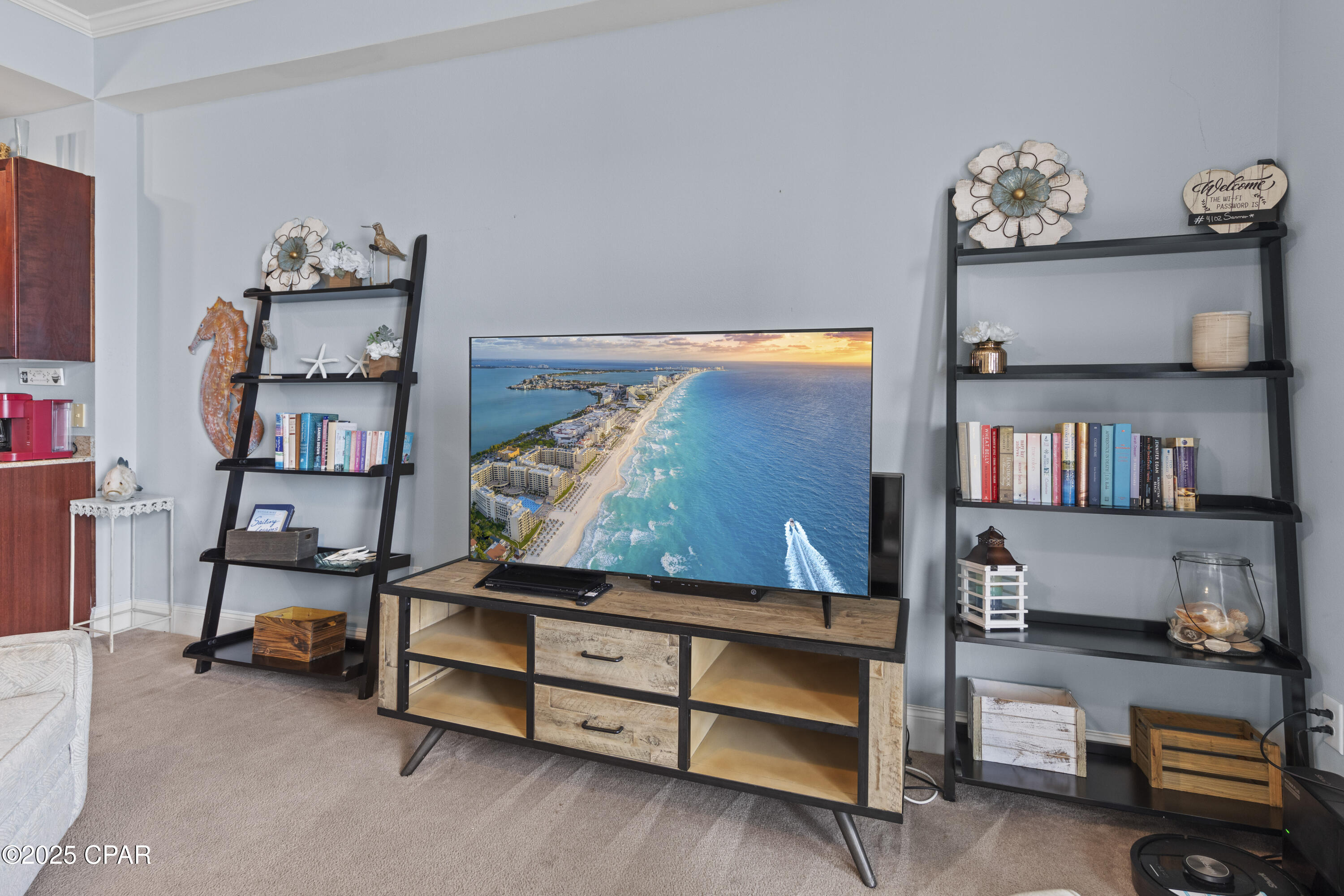 9860 S Thomas Drive, 2116