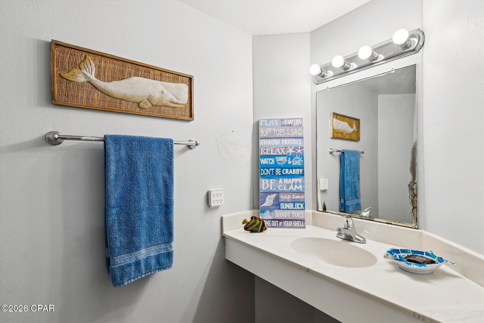 9900 S Thomas Drive 2123