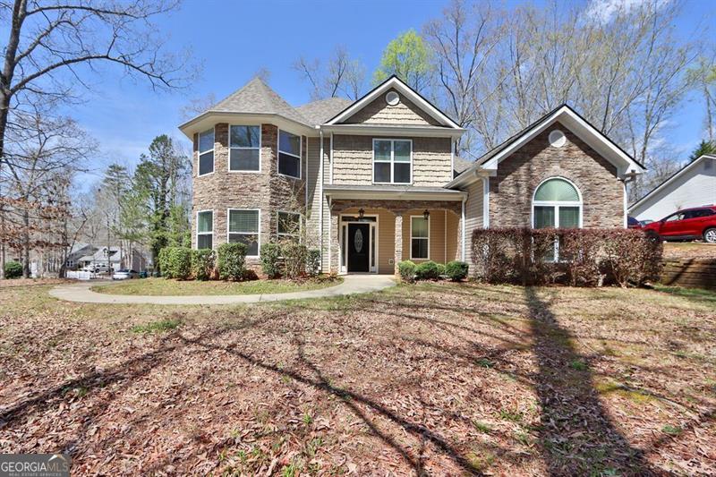 862 Lula Garrett Road