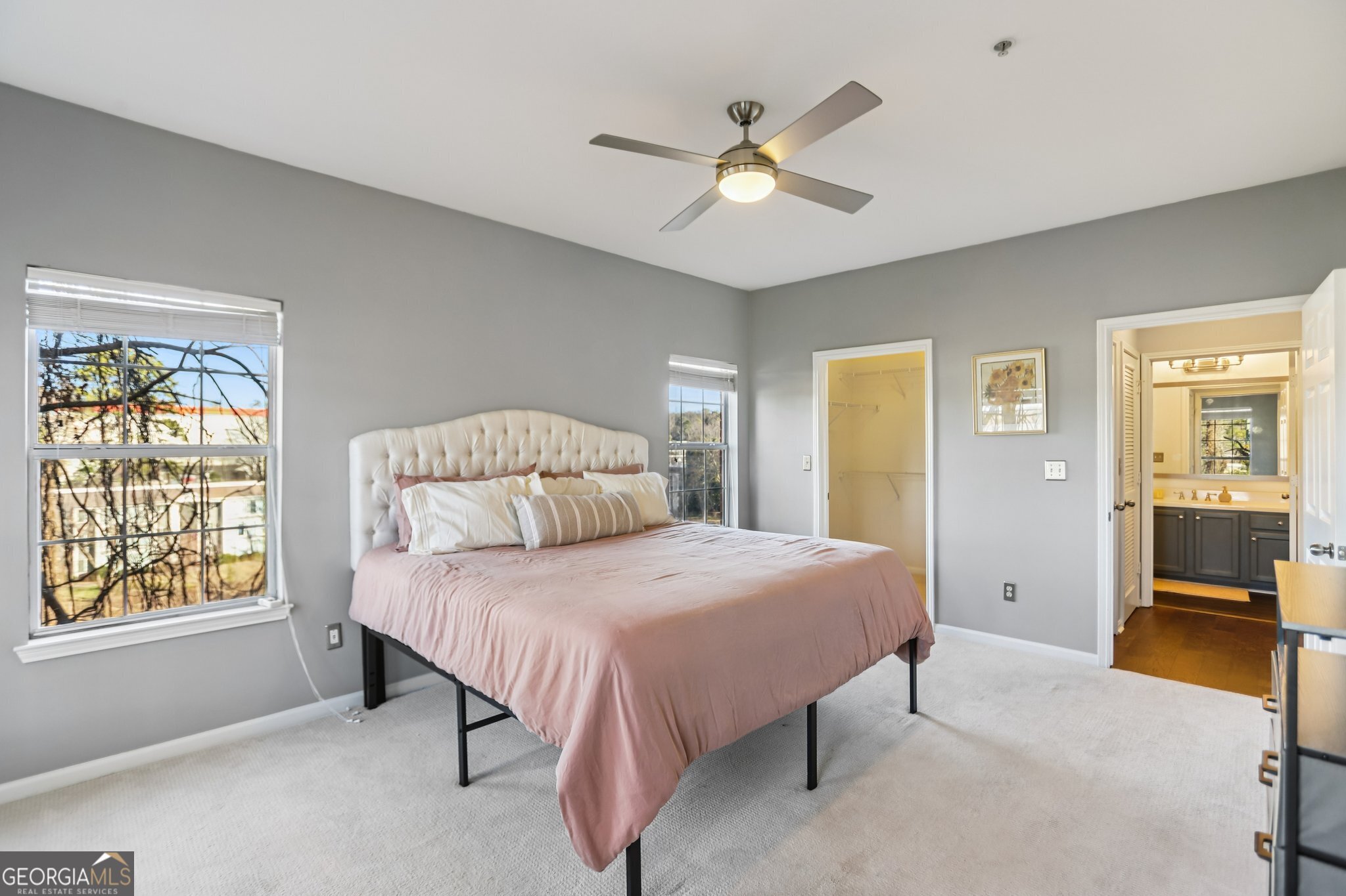 5641 Roswell Road # 201