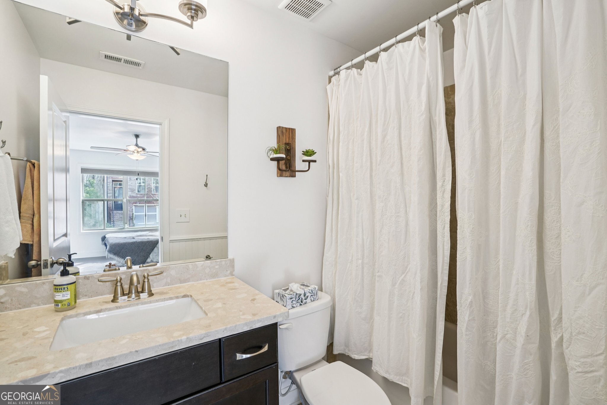 124 Laurel Crest Alley