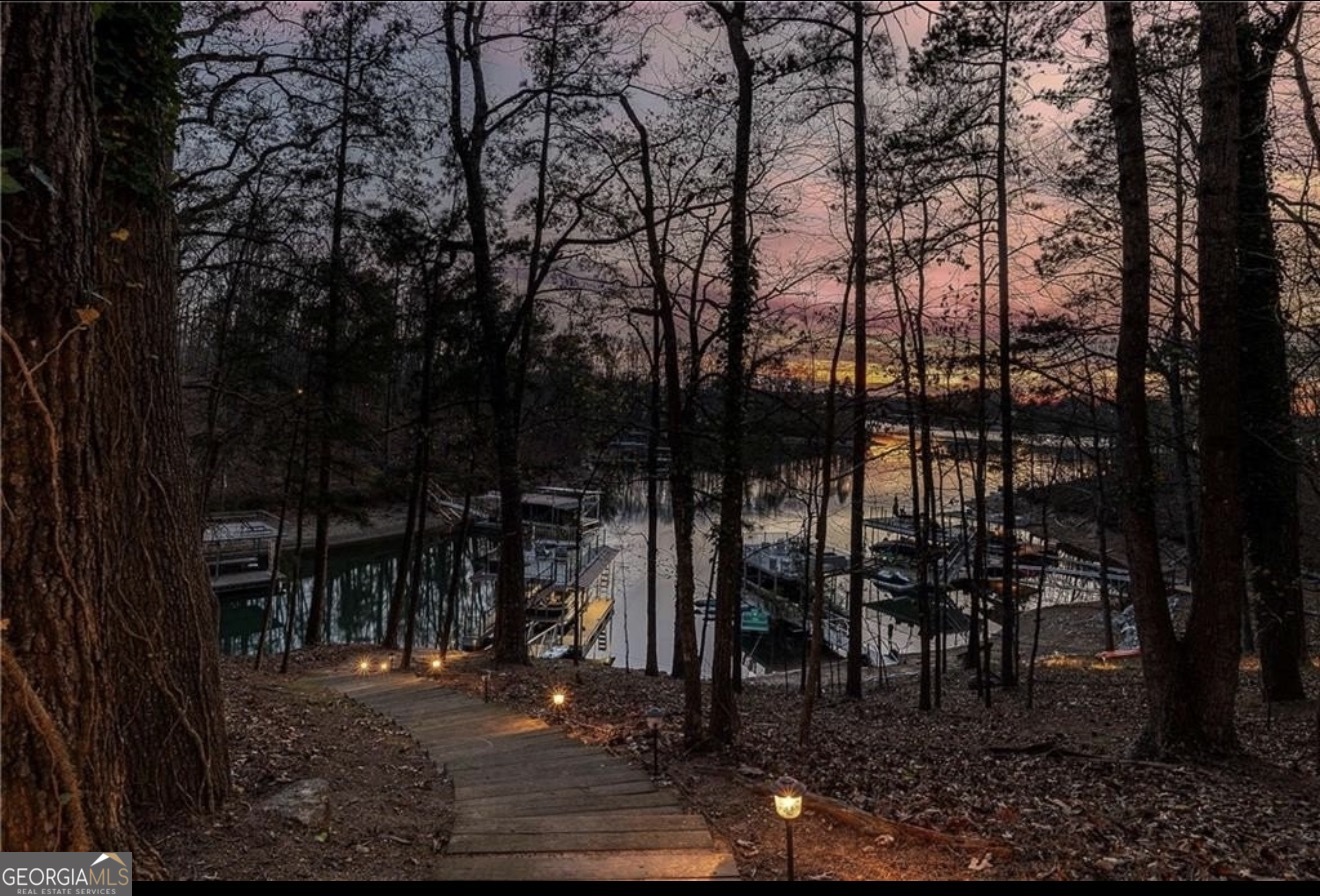 5457 Dogwood Lane