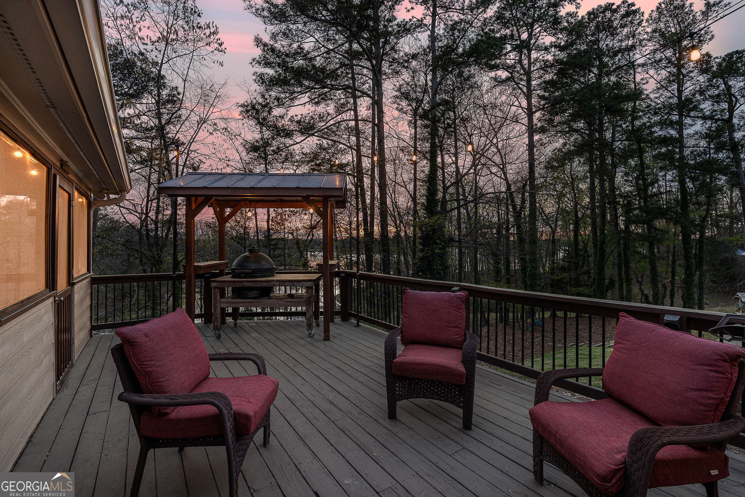 5457 Dogwood Lane
