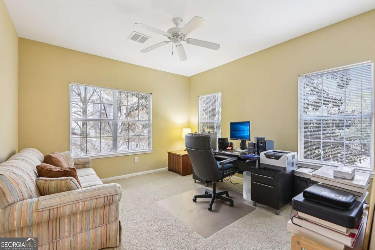 5641 Roswell Road # 217