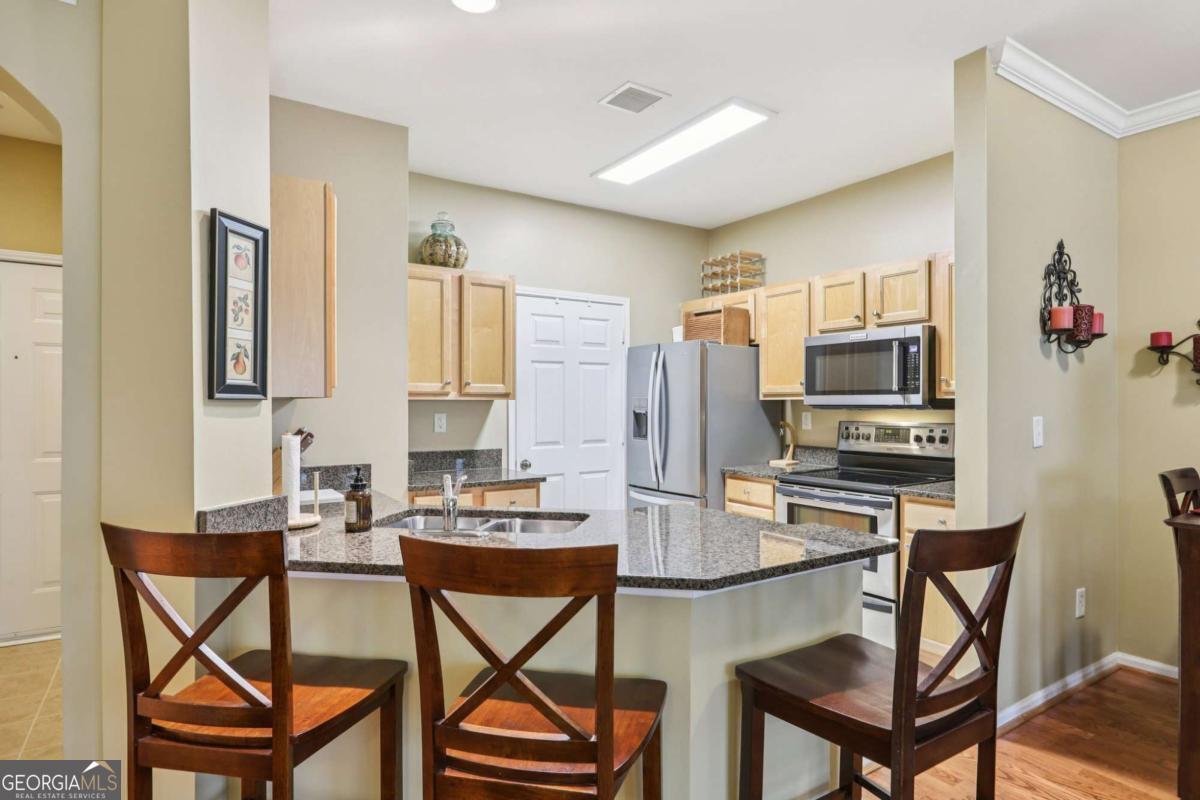 5641 Roswell Road # 217