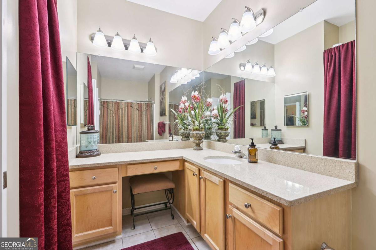 5641 Roswell Road # 217