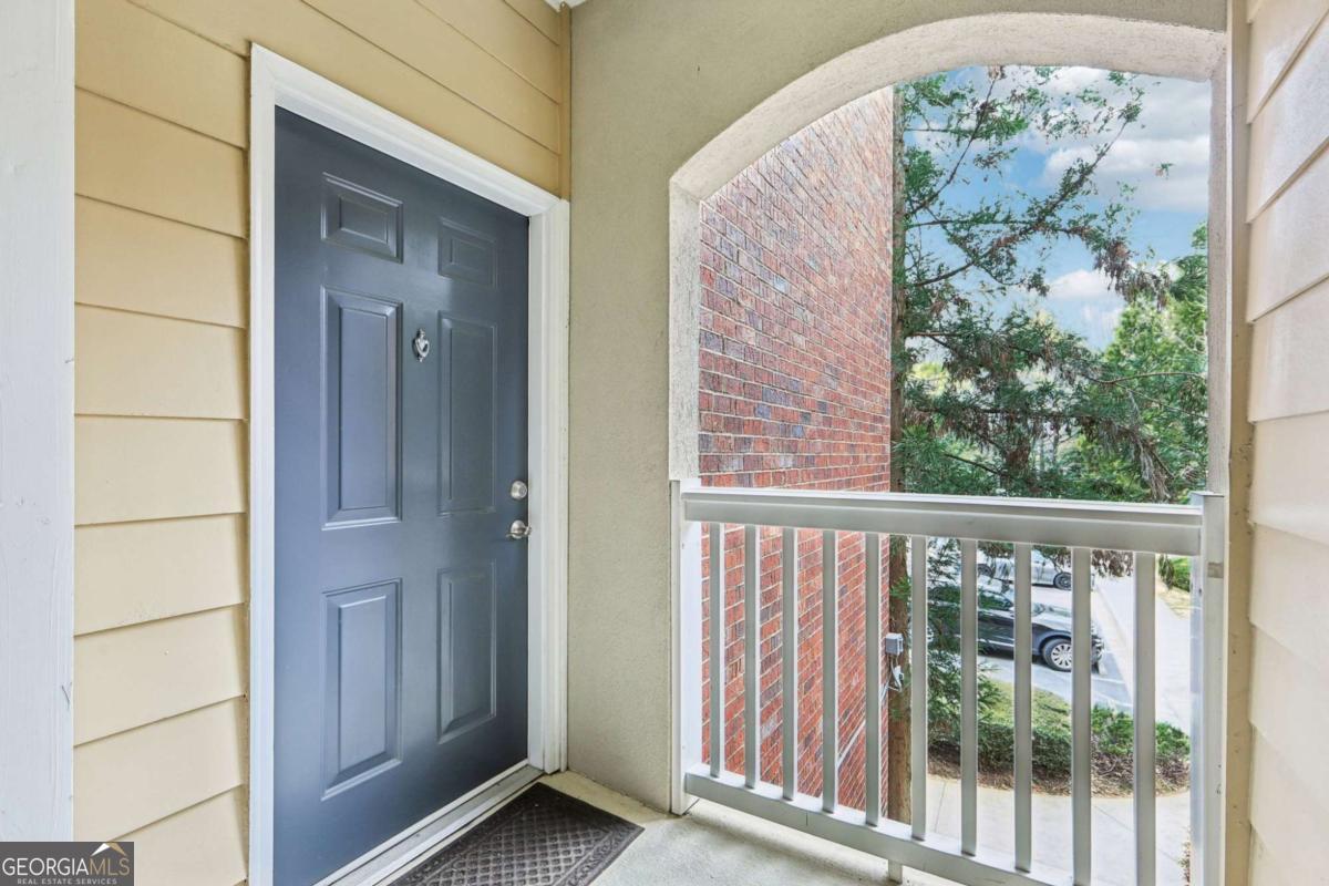 5641 Roswell Road # 217