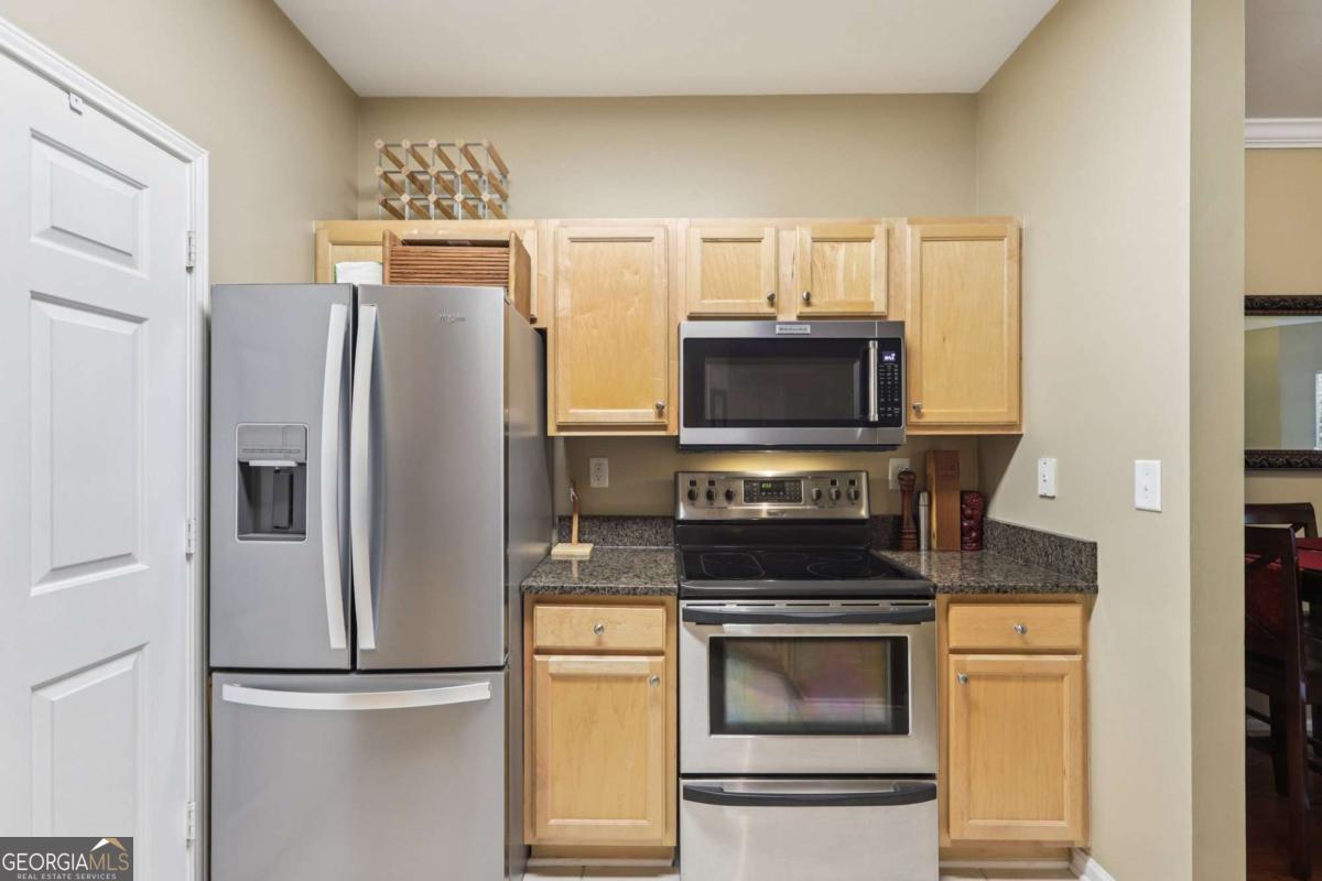 5641 Roswell Road # 217