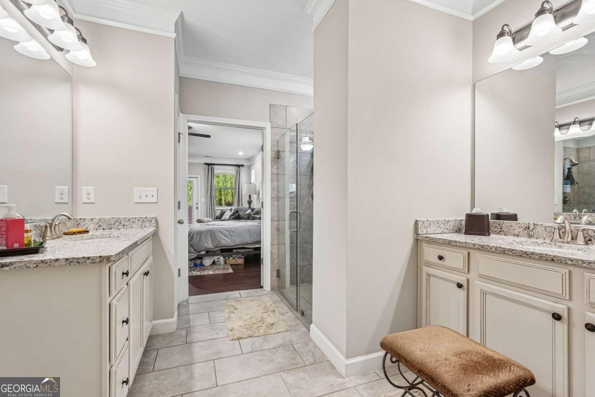 2690 Westlington Circle