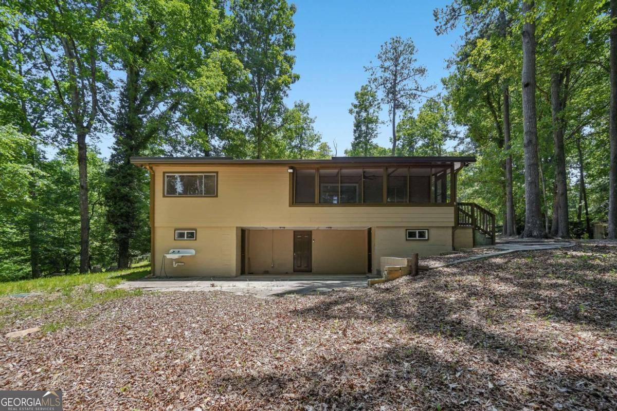5085 Balus Drive