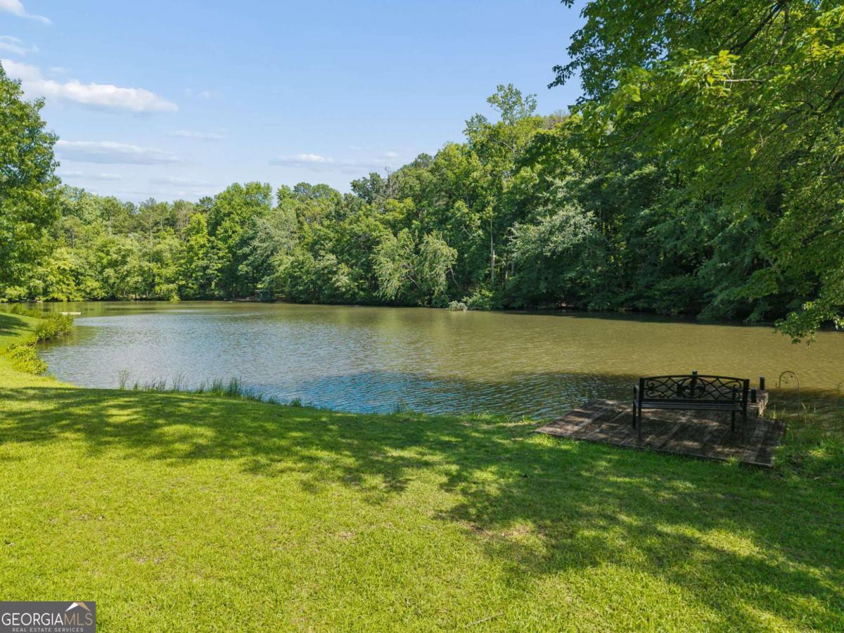 1091 Briar Lakes Road