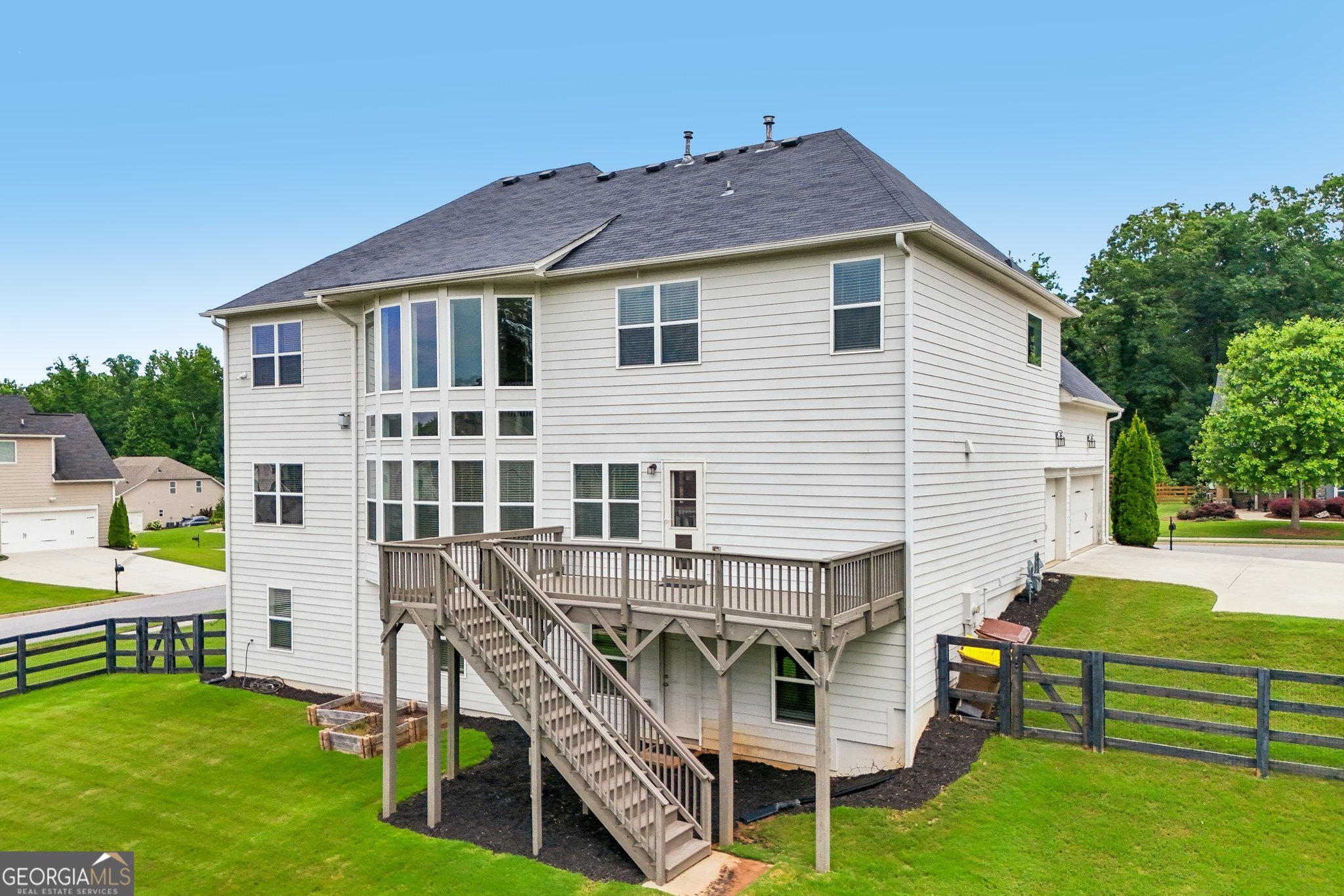 6695 Canyon Cove