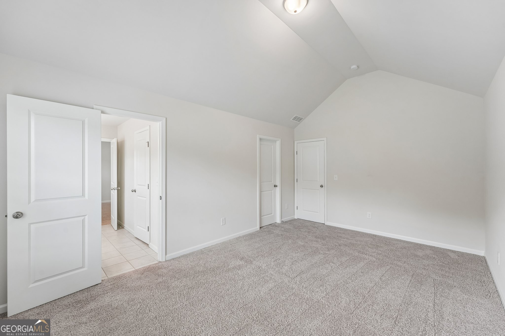 6695 Canyon Cove