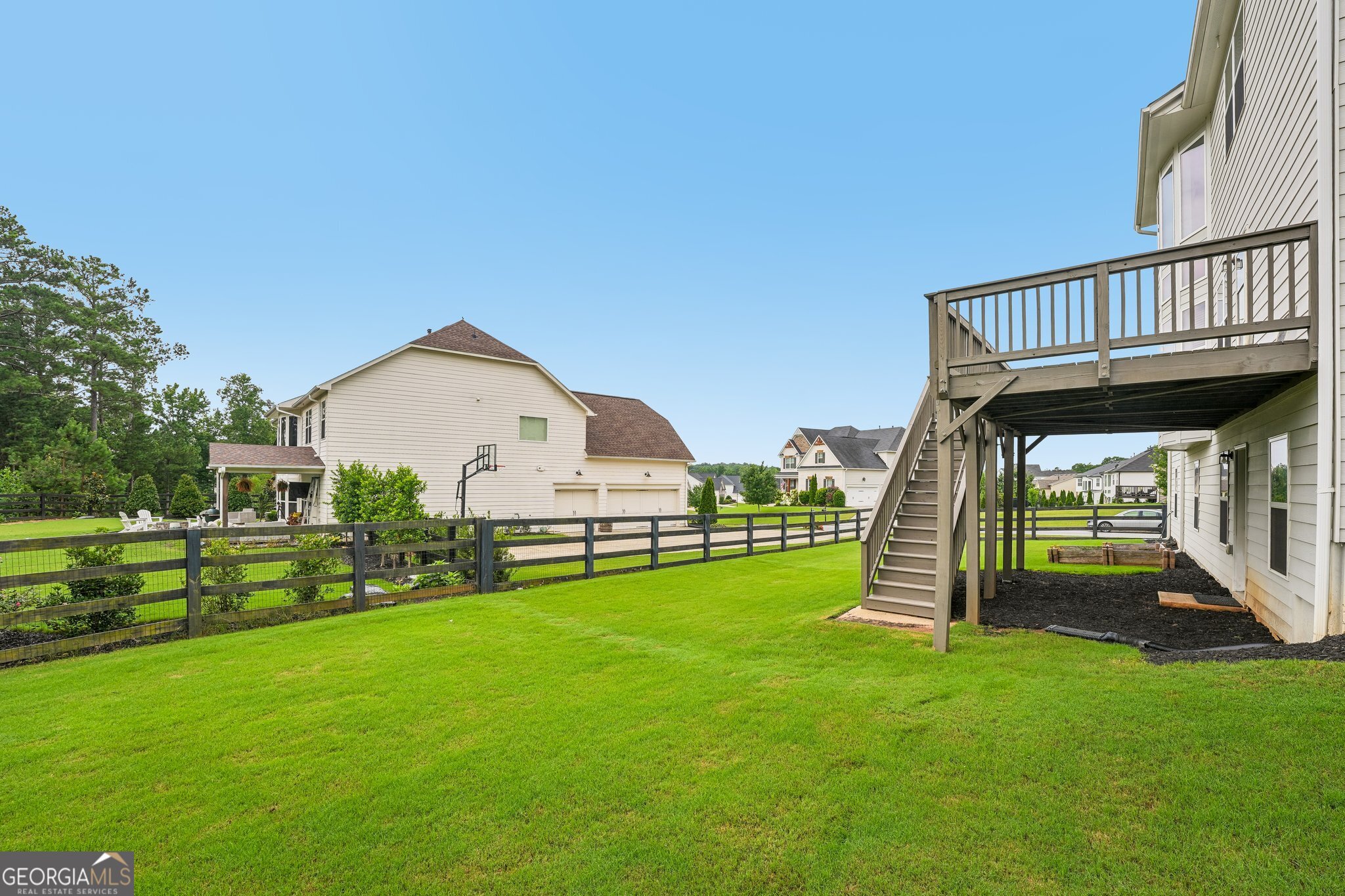6695 Canyon Cove