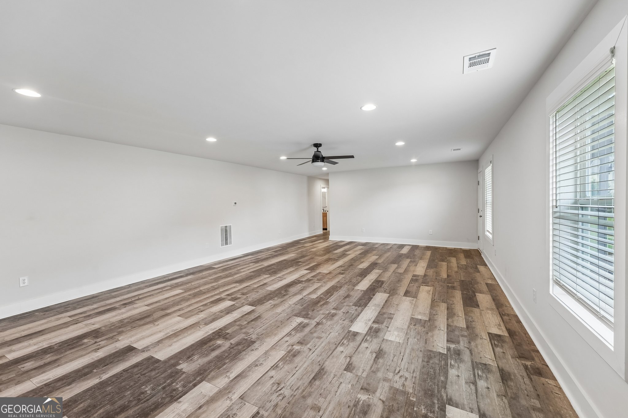 6695 Canyon Cove