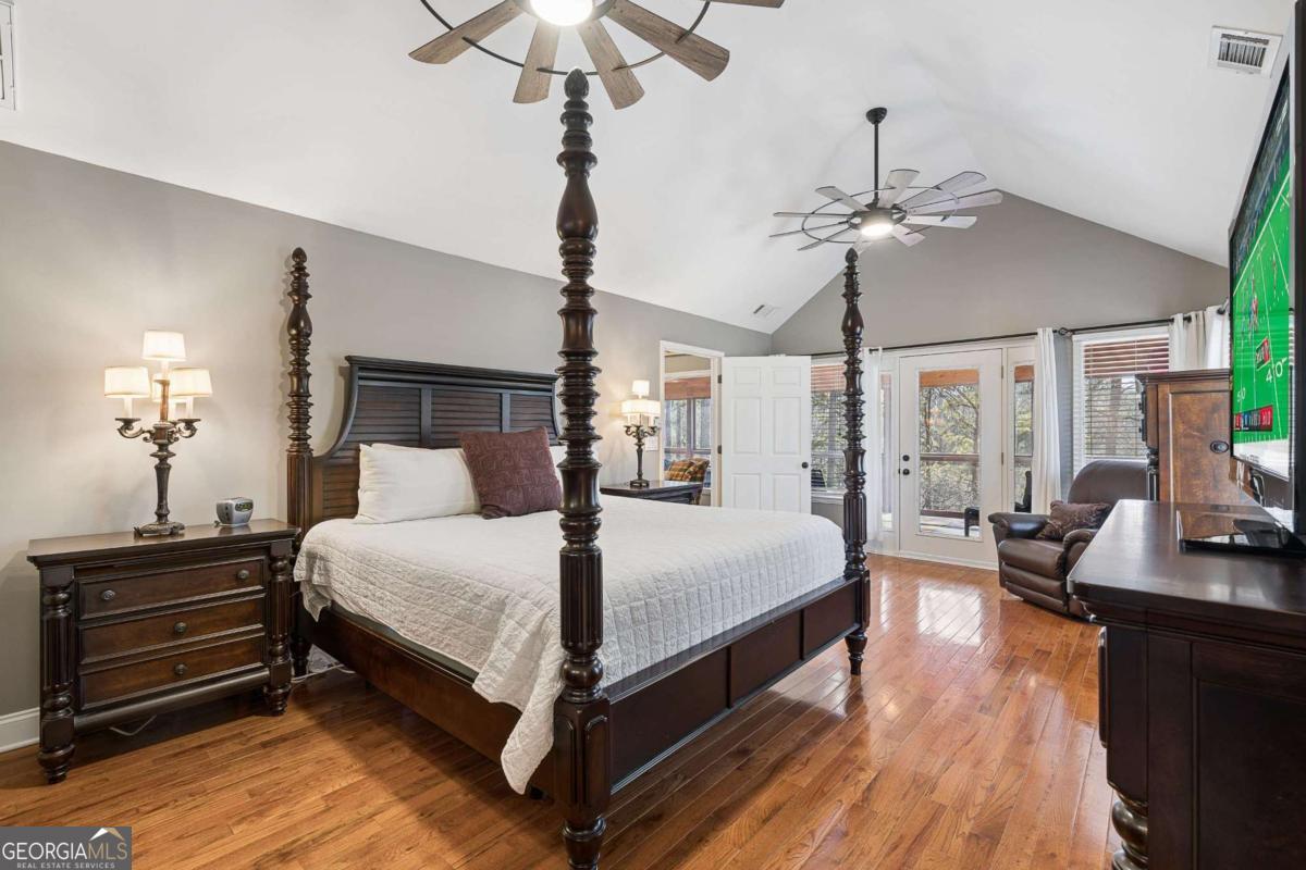 5457 Dogwood Lane