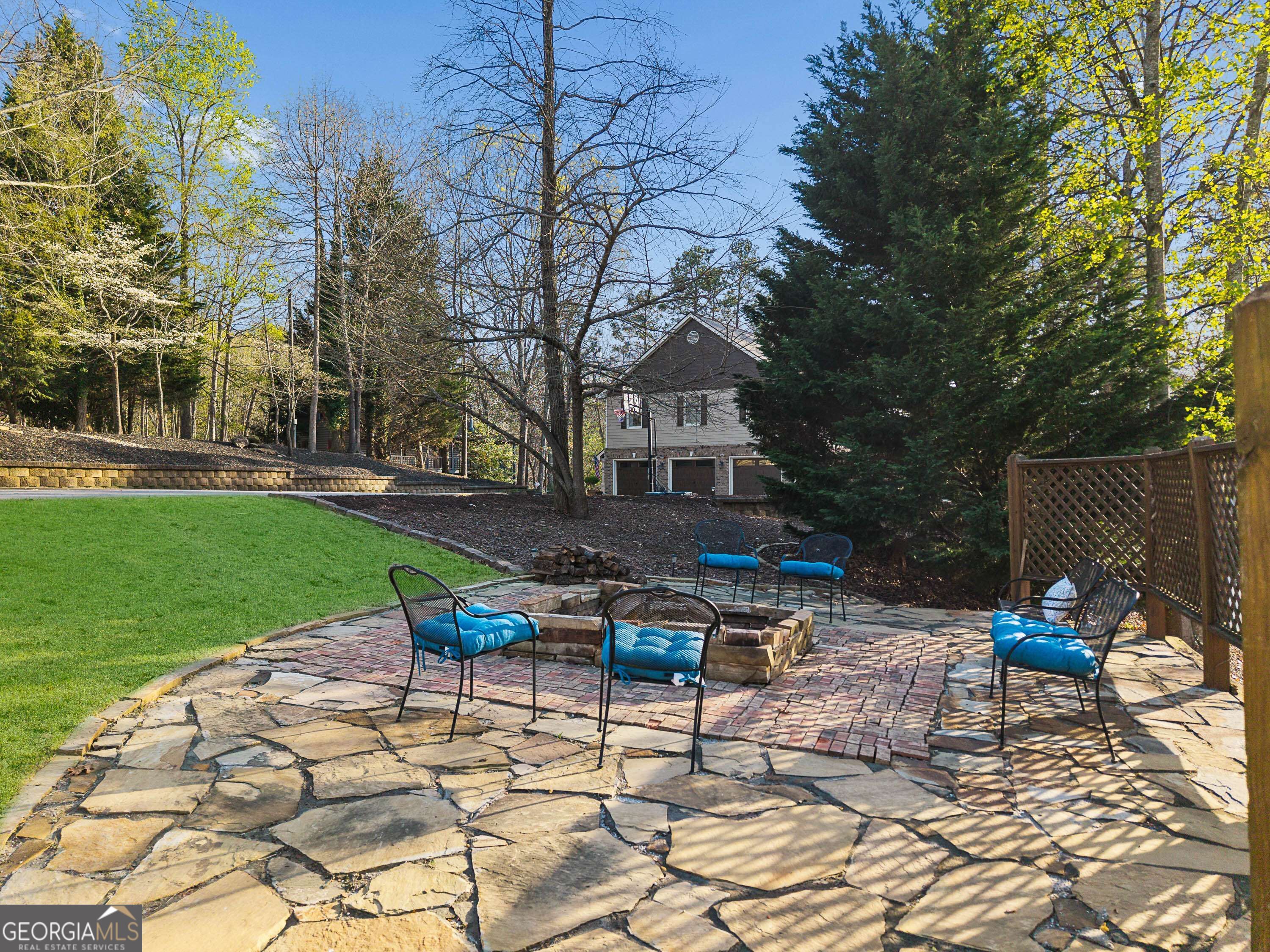 5457 Dogwood Lane