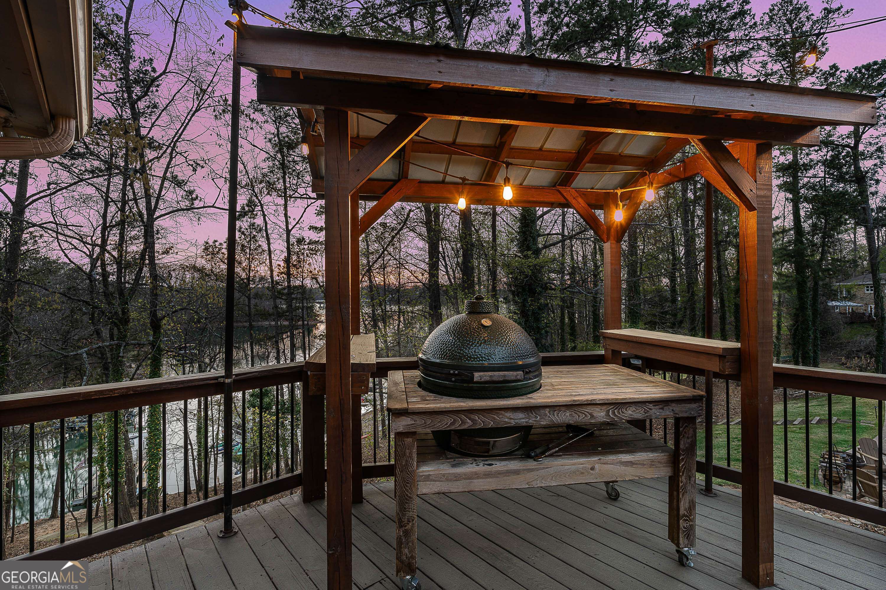 5457 Dogwood Lane