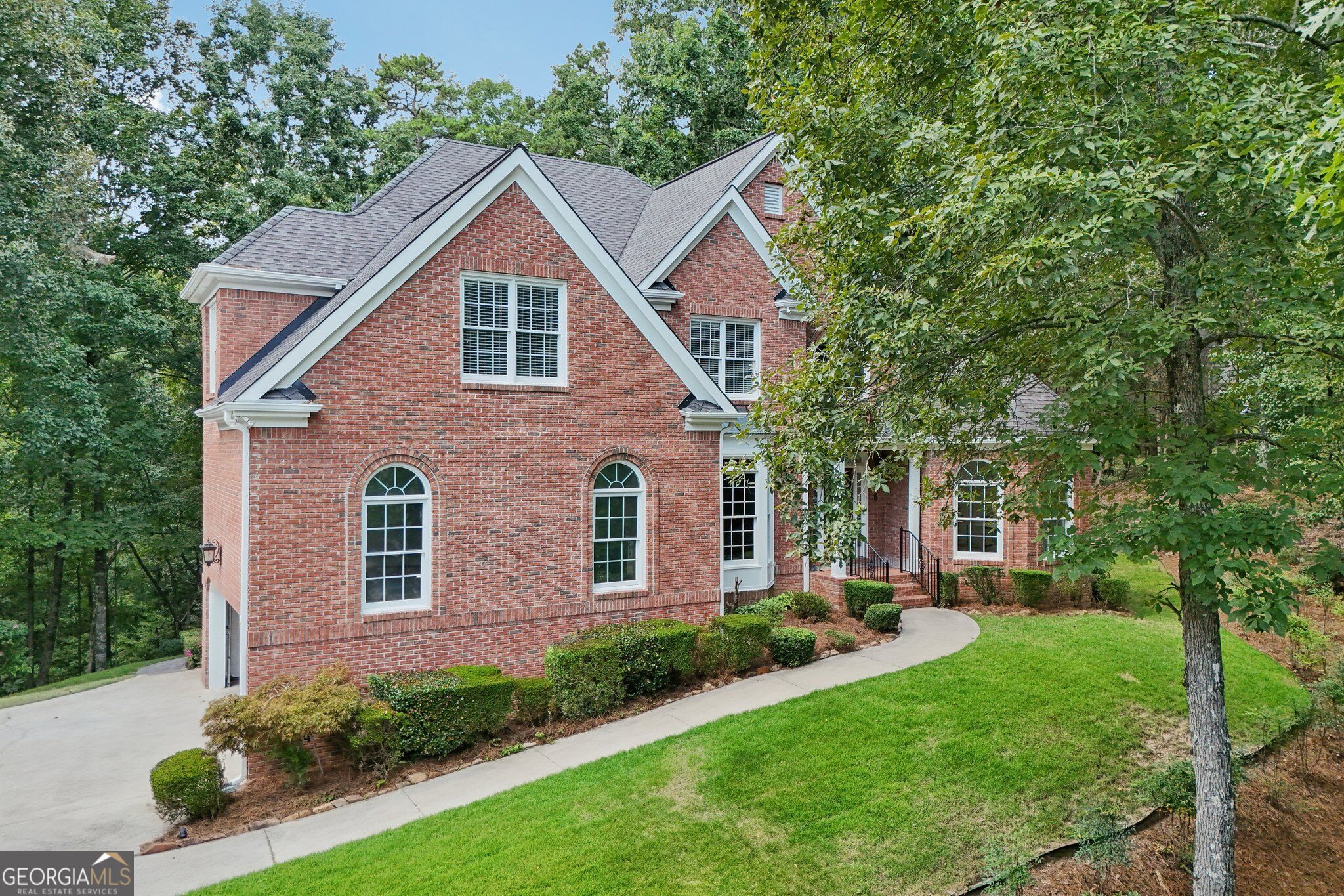 1390 Rogers Mill Lane