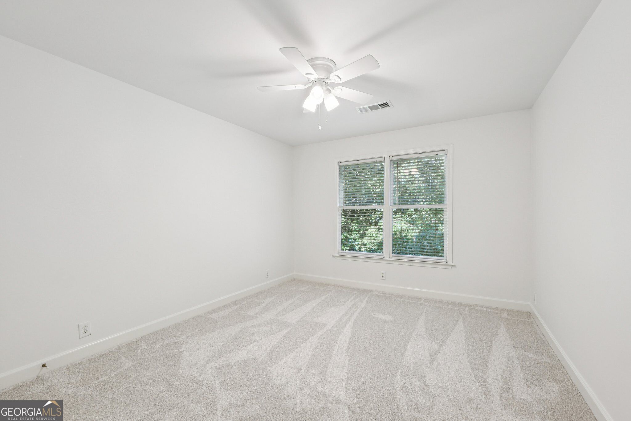 1390 Rogers Mill Lane