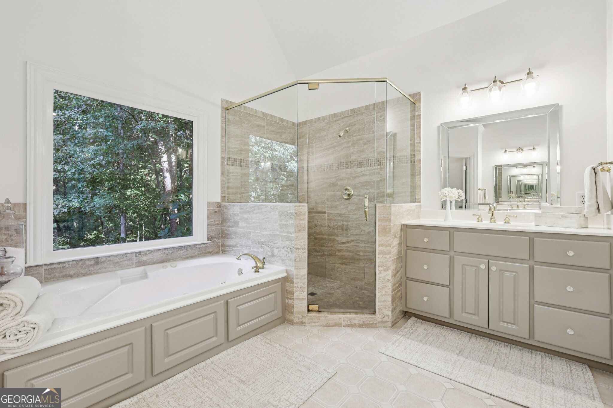 1390 Rogers Mill Lane