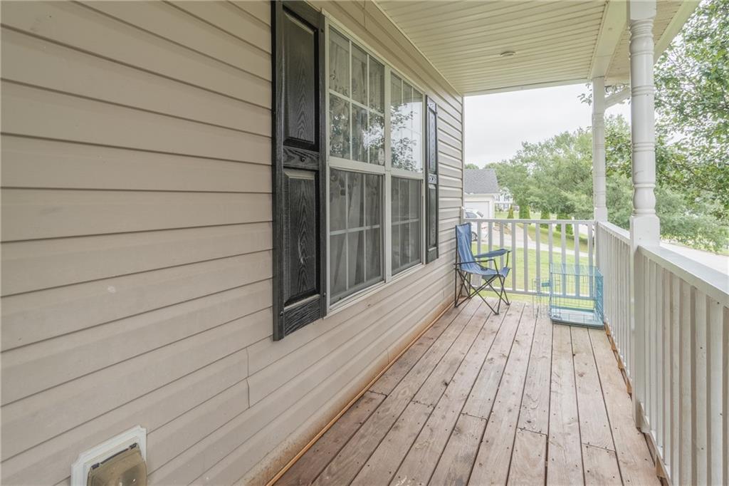 2728 Winky Bluff