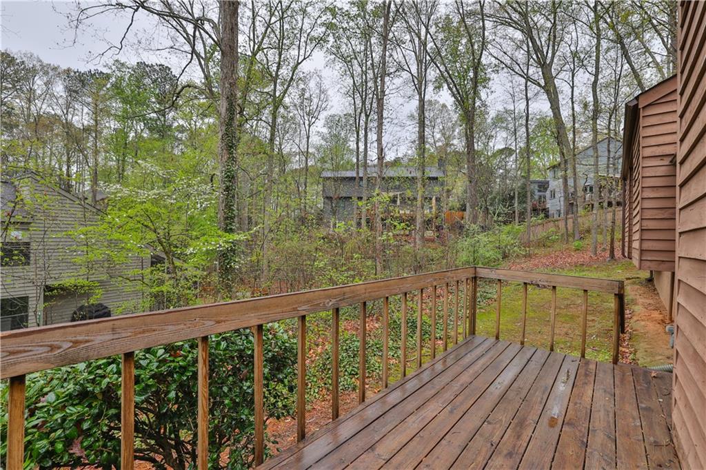 4016 Loch Highland Pass NE