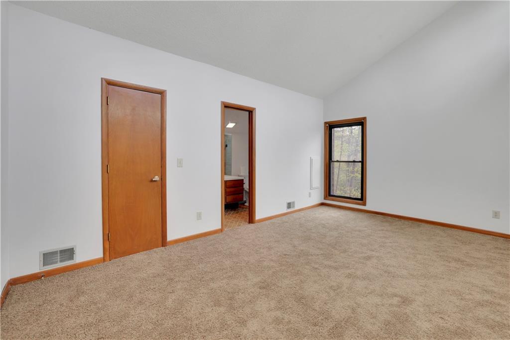 4016 Loch Highland Pass NE