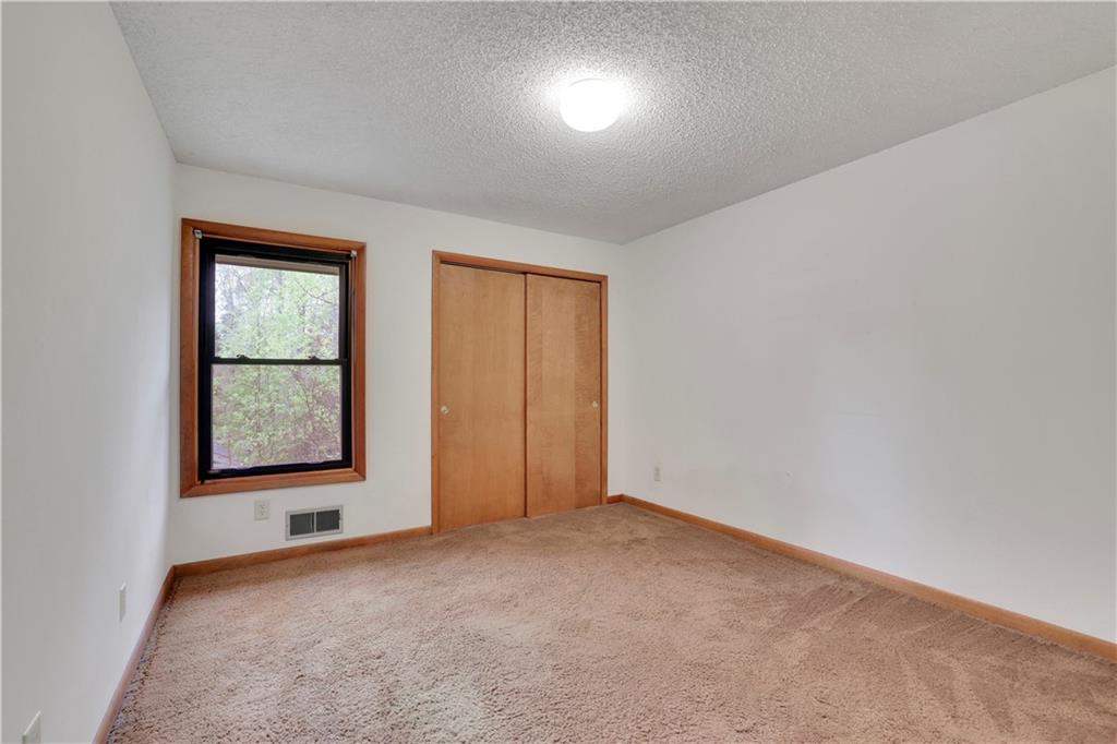 4016 Loch Highland Pass NE