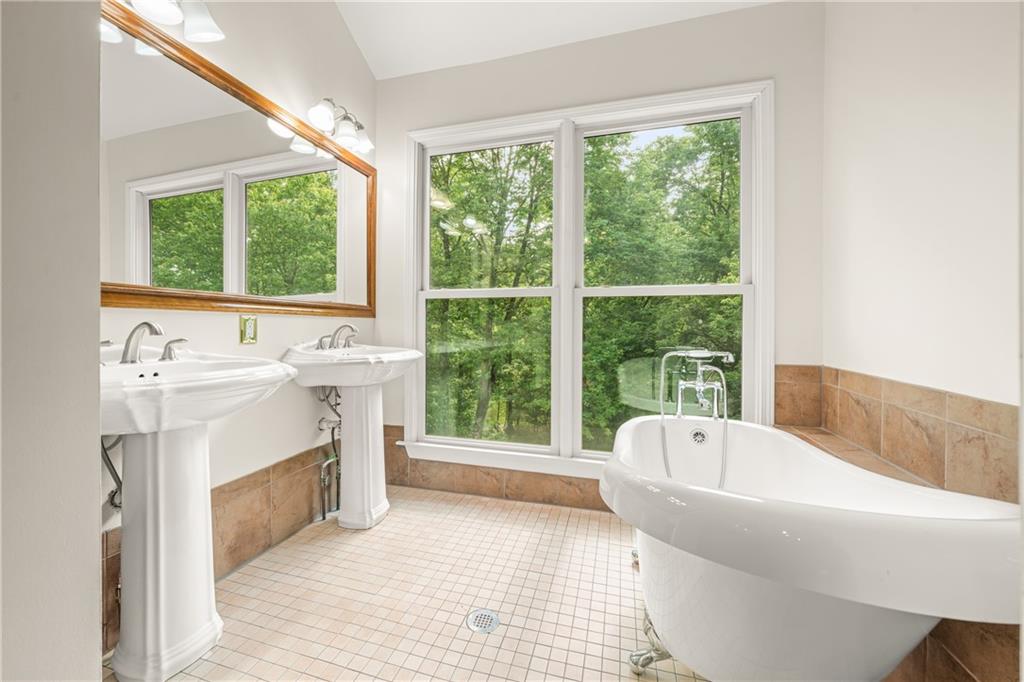 4827 Glenwhite Drive